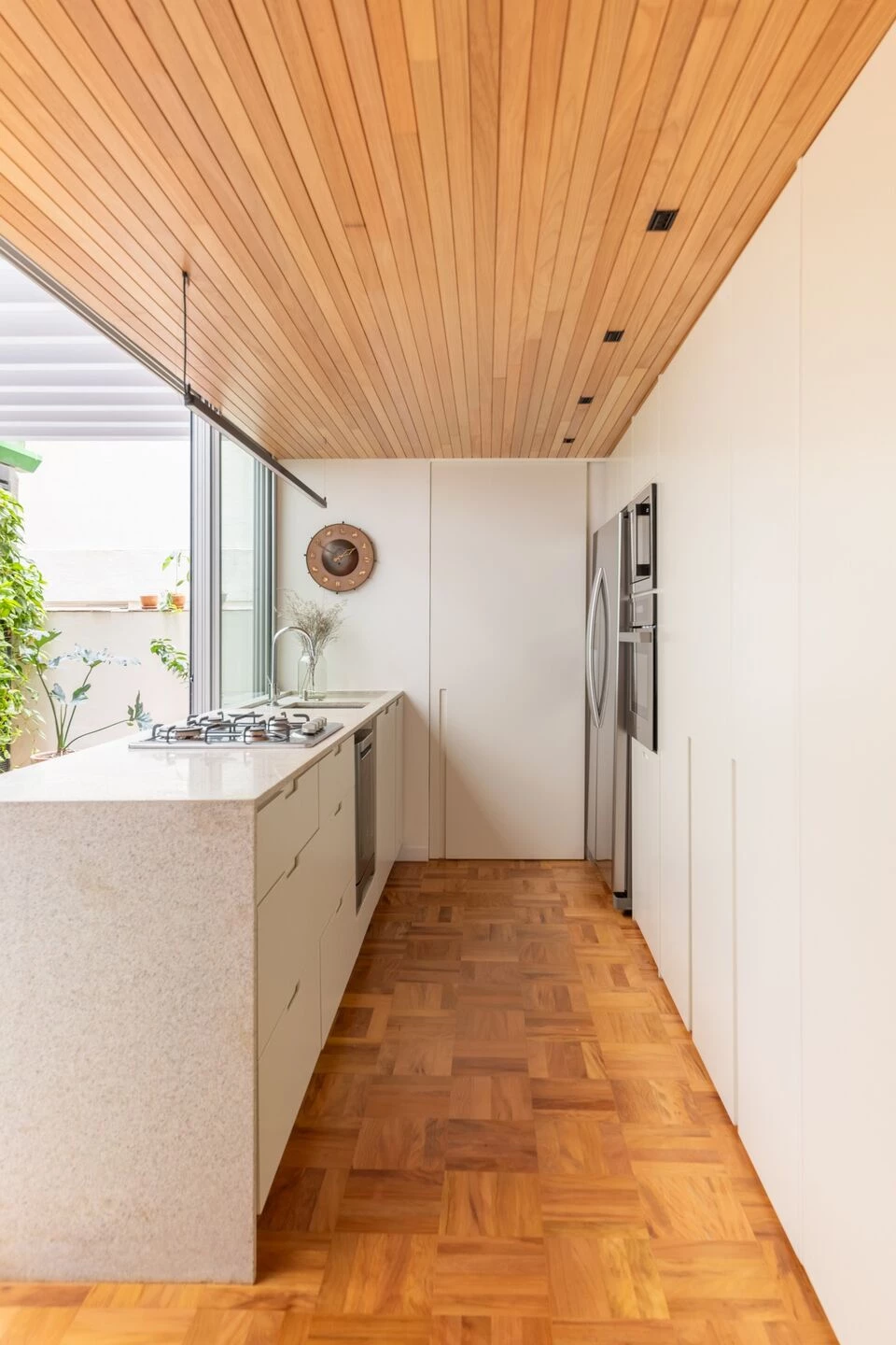 https://archello.com/story/141986/attachments/photos-videos/18 photo_credit Guilherme Pucci