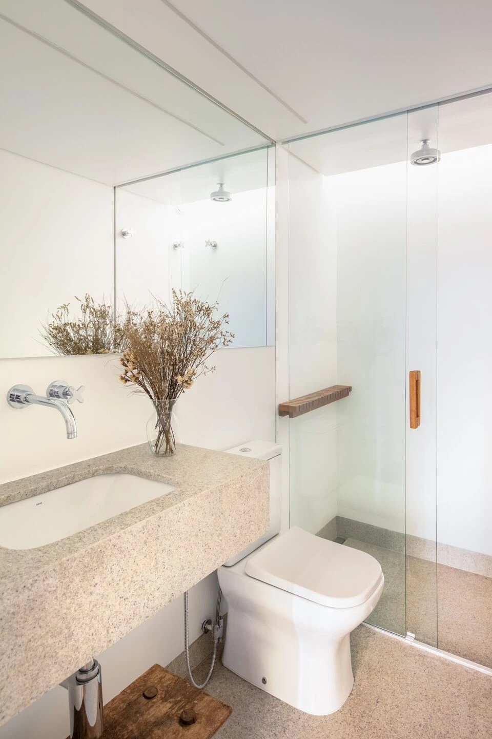 https://archello.com/story/141986/attachments/photos-videos/30 photo_credit Guilherme Pucci