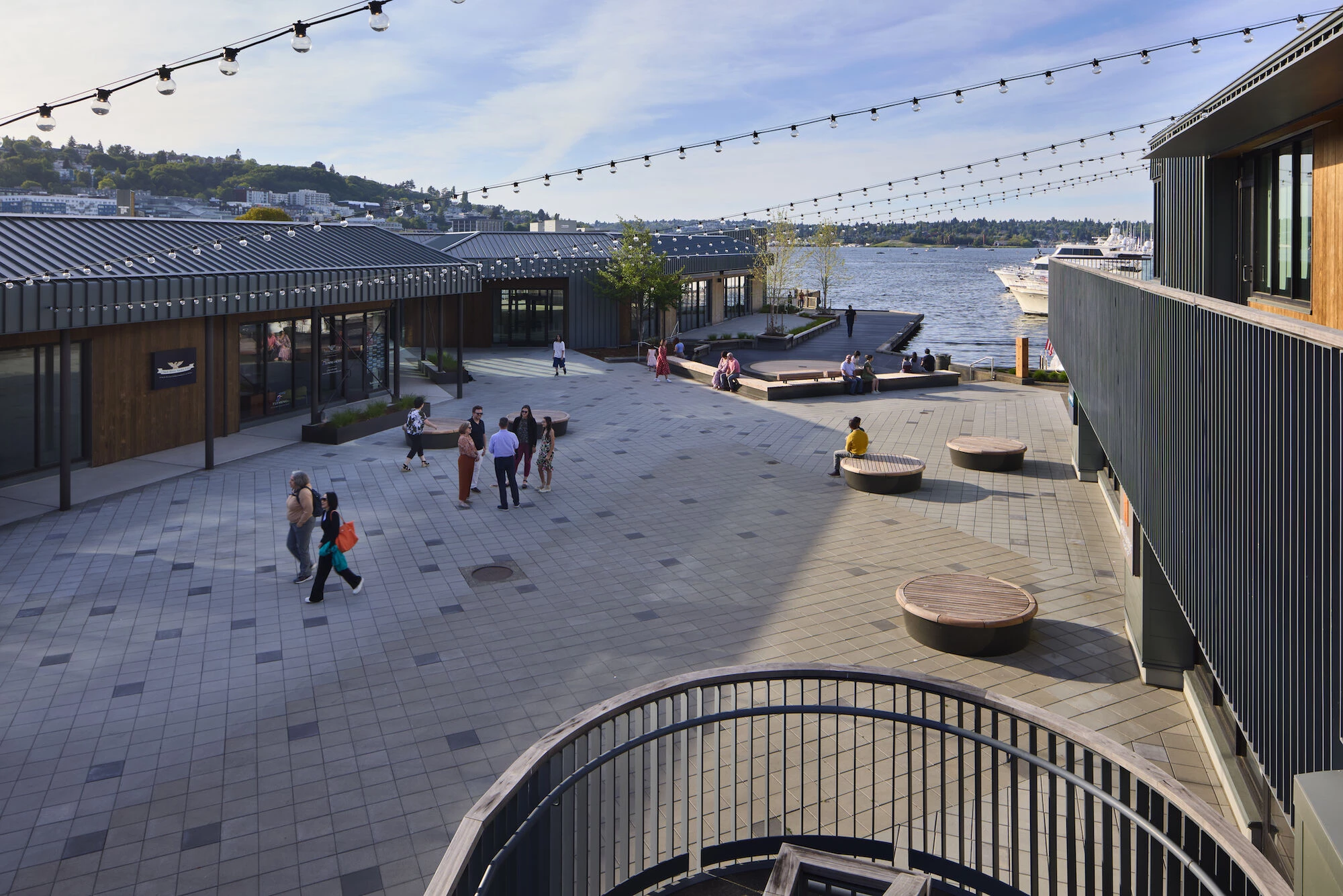 https://archello.com/story/142261/attachments/photos-videos/7 photo_credit Ben Benschneider